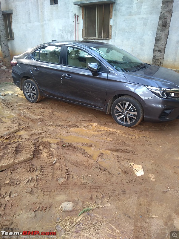 The 5th-gen Honda City in India. EDIT: Review on page 62-slush-where-i-park.jpg