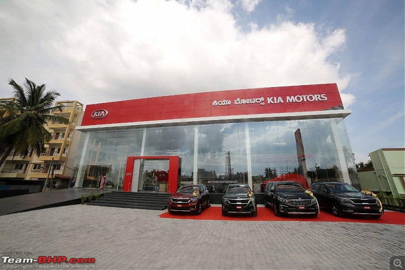 Kia to enter used car business in 2022-kiamotorsflagshipshowrromatyelahanka2.jpg