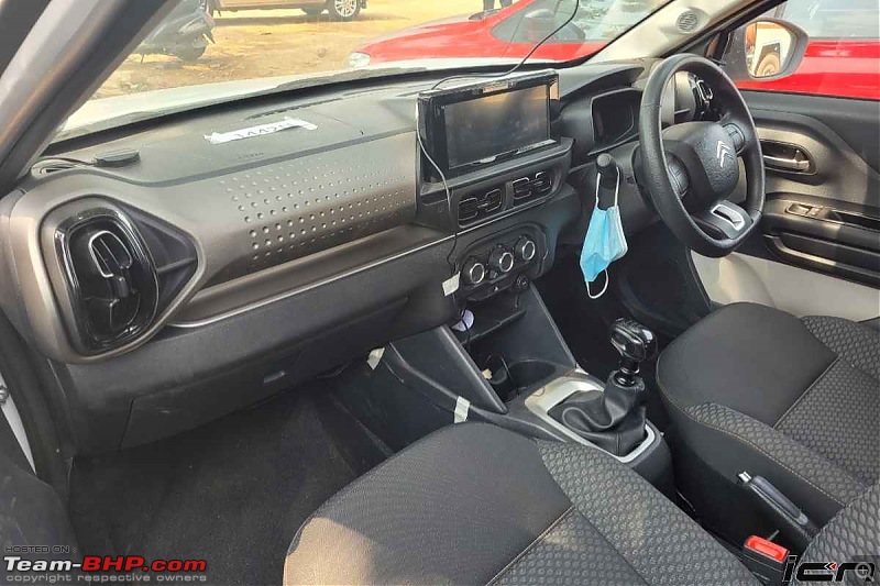 Citroen C3 budget crossover for India-citroenc3interiorspied.jpg