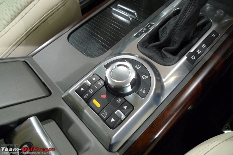 Report and Pictures: Autocar Performance Show 2009 Mumbai-lrcontrols.jpg