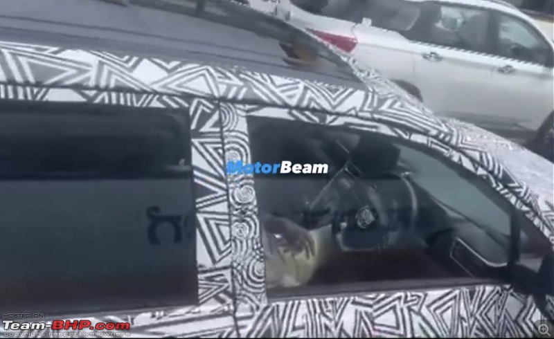 Toyota Innova Hycross, now unveiled-de54294677c7406487d8d43863229a63.jpeg