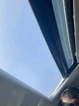 Name:  sunroof not closing.GIF
Views: 1965
Size:  2.25 MB