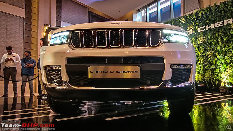 2022 Jeep Grand Cherokee caught testing in India. Edit: Launched at 77.5 lakhs-e-5.jpg