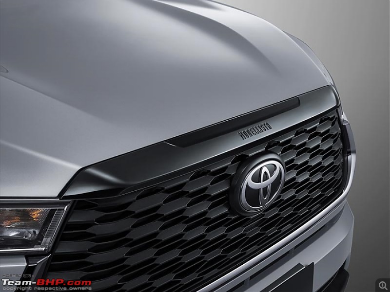 Toyota Innova Hycross, now unveiled-toyotakijanginnovazenix_01.jpg