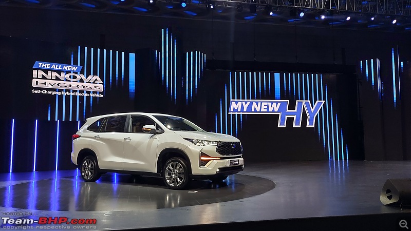 Toyota Innova Hycross, now unveiled-20221125_113338.jpg