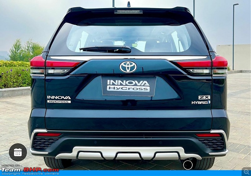 Toyota Innova Hycross, now unveiled-smartselect_20221130103106_instagram.jpg