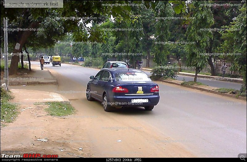 SCOOP : New Skoda Superb Caught testing in Bangalore. PICS on Pg. 2,5-image_2.jpg