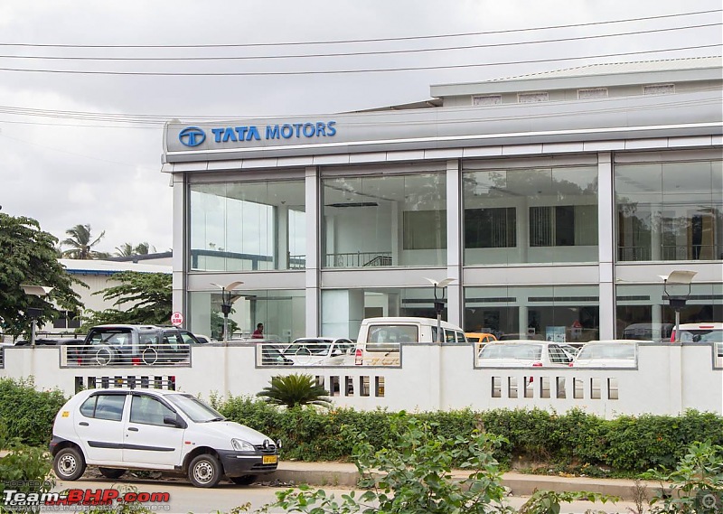 Same passenger and commercial vehicle showroom or different, for single automaker?-old-tata-motors-sales-outlets.jpg