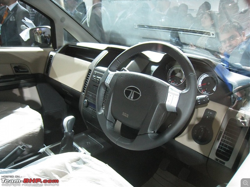 Pics: Tata Motors unveil the Aria (Indicruze) at the Auto Expo 2010. Video: Pg 52-10.jpg
