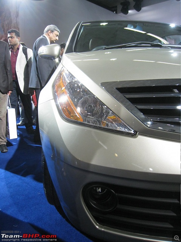 Pics: Tata Motors unveil the Aria (Indicruze) at the Auto Expo 2010. Video: Pg 52-img_2268.jpg