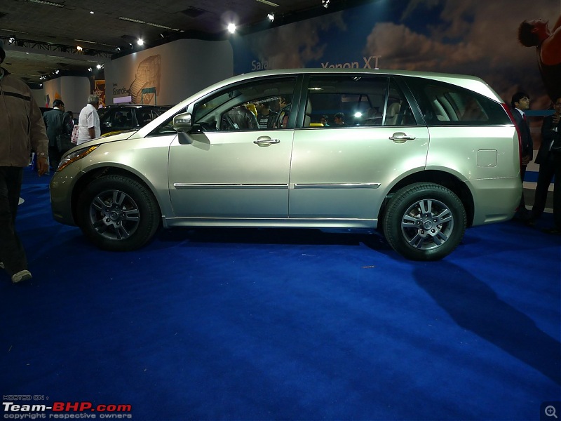 Pics: Tata Motors unveil the Aria (Indicruze) at the Auto Expo 2010. Video: Pg 52-004.jpg