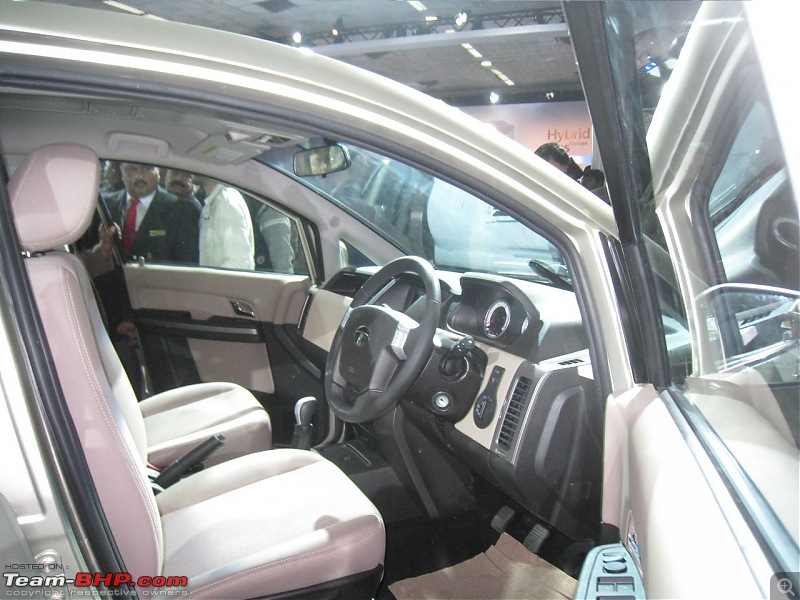 Pics: Tata Motors unveil the Aria (Indicruze) at the Auto Expo 2010. Video: Pg 52-13.jpg