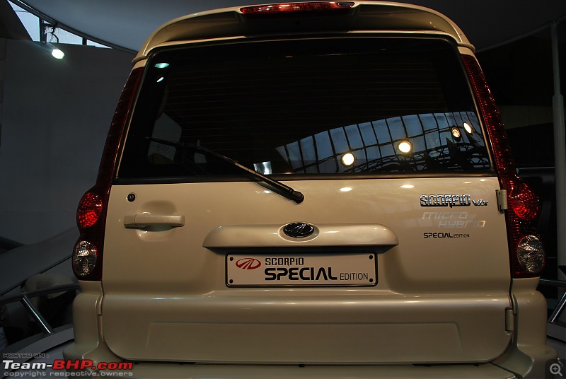 Mahindra at the Auto Expo 2010-dsc_0030.jpg