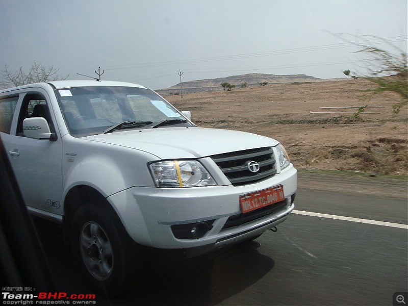 Pics: Tata Motors unveil the Aria (Indicruze) at the Auto Expo 2010. Video: Pg 52-three.jpg