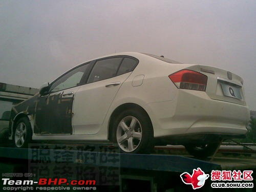 SCOOP! All New 3rd Gen Honda City Caught Testing EDIT : Interior pics on Pg. 39-2008hondacityinchina4.jpg