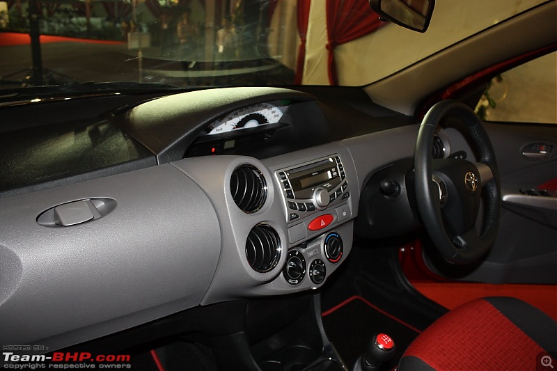 Toyota ETIOS Sedan: World Premiere! Pictures, Pricing, Specs & Short Report-etios0026.jpg
