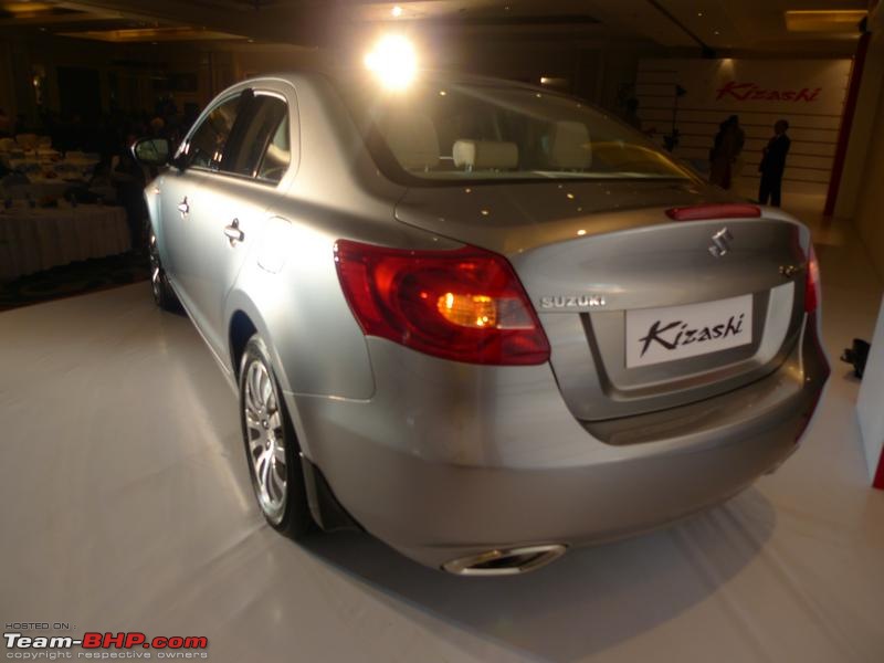 Maruti Suzuki Kizashi 'Spotted' in Gurgaon EDIT: Launched  at Rs. 16.5 Lakh Ex Delhi-p1250049.jpg