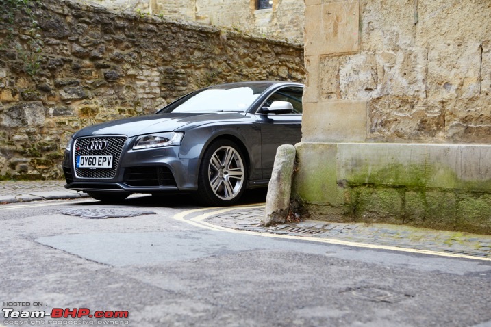 Audi to launch RS 5 coupe in India-2010_audi_rs5_f34_fe_1012101_717.jpg