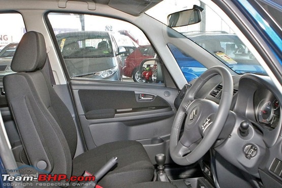 SX4 Diesel - Is it on the cards? Update: Now launched-blue-02-folded-front-armrest.jpg