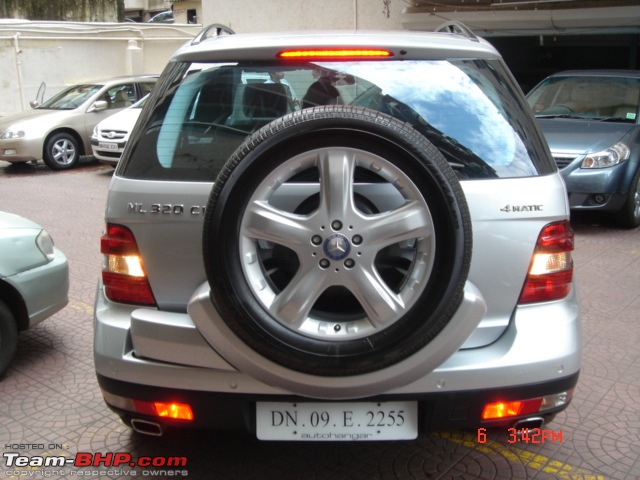 Real SUV's show off their spare wheel-ml-back.jpg