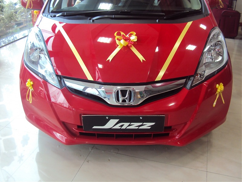 Honda slashes price on Jazz as well ? EDIT: Launch pics of new Jazz Pg.56-dsc05925.jpg