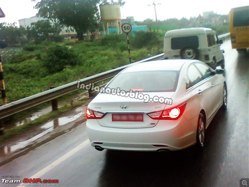 *SCOOP* : New Hyundai Sonata / i45 caught testing on Bangalore-Chennai Road-hyundaii45rear.jpg