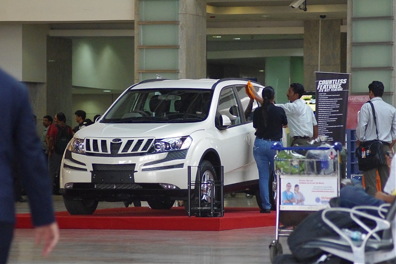 New Mahindra SUV for 2011 - Pics on Pg. 109 *UPDATE* XUV500 launched at 10.8 lakhs-pic1.jpg