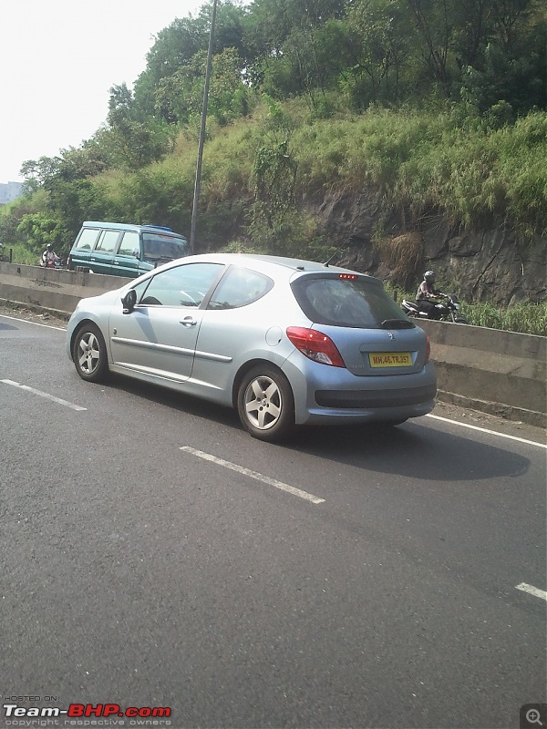 SCOOP Pics : Peugeot (207, 508) spotted testing on the MH Expressway-20111018-15.02.57.jpg