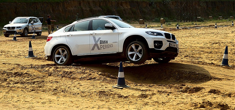 Report, Pics & Videos : BMW Xdrive experience 2011 (Gurgaon)-dsc3111xl.jpg