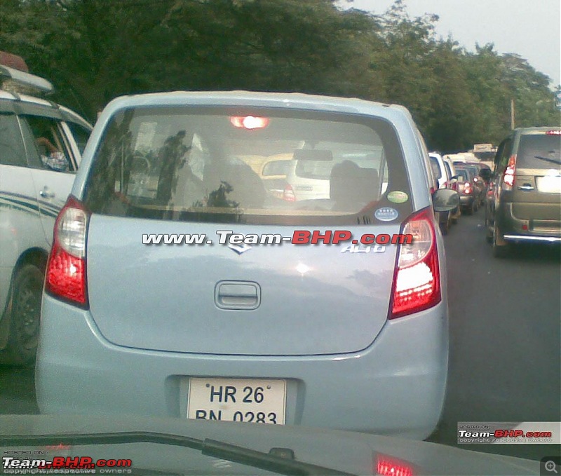 SCOOP Pics! New Maruti Suzuki hatchback spotted testing. Badged as Alto-2.jpg