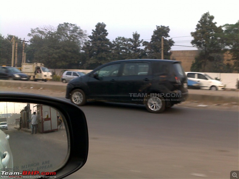 SCOOP Pics! Maruti Suzuki's new 7 seater MPV Ertiga *UPDATE* Spotted again Pg.29,30-09122011550wm.jpg