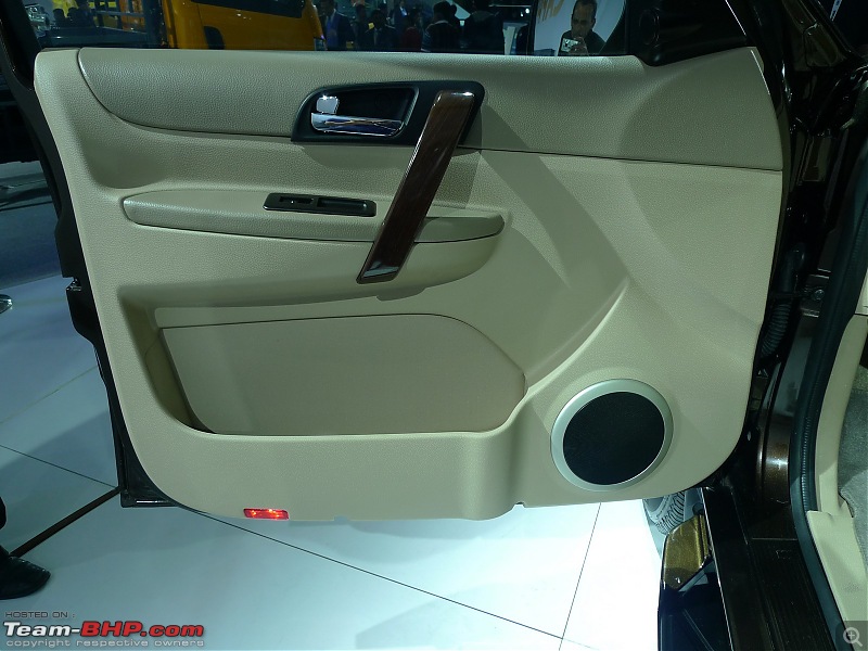 Tata Safari Storme : Auto Expo 2012-interior-1-6.jpg