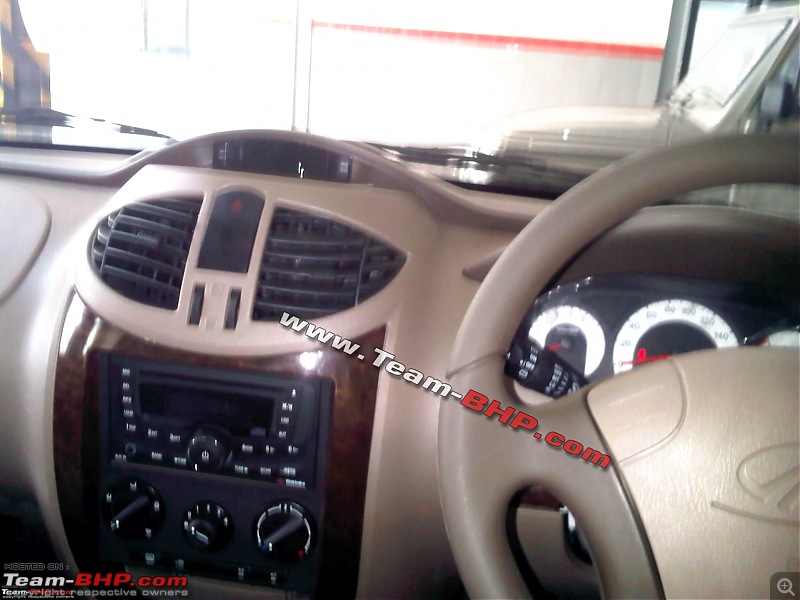 Scoop!! Facelifted Xylo E9 at dealer yard *UPDATE* Fresh pics with interiors on Pg.6-img00112201202051336.jpg