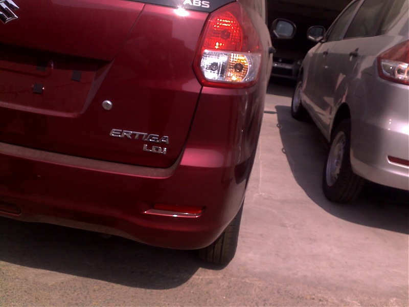 Maruti Ertiga 7-Seater : Auto Expo 2012-22022012566.jpg