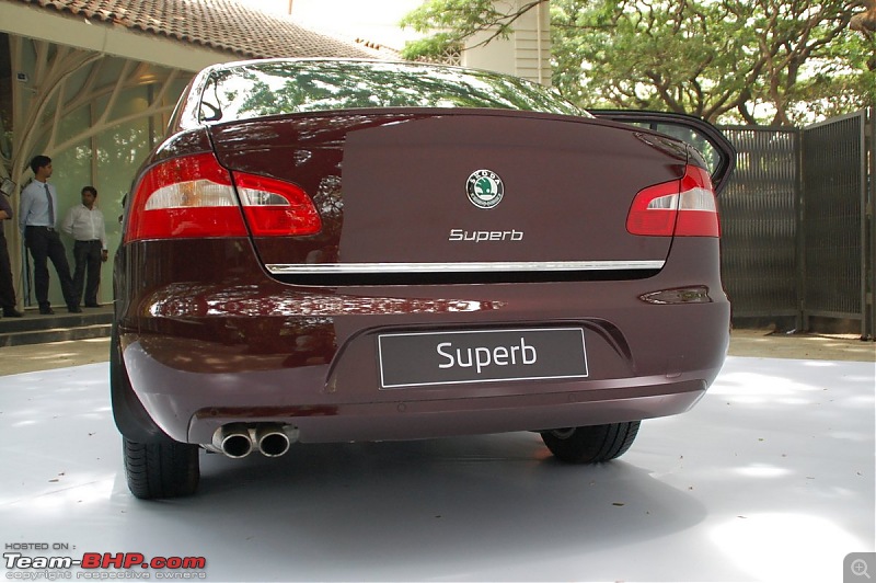 Skoda Superb "Ambition" Variant launched @ Rs. 18 lakh-superb-ambition-4.jpg