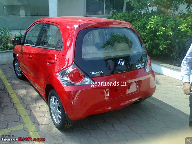 Honda to Launch BRIO Automatic by Diwali EDIT - Clear Pics on Pg 7 & 10-47173_4494517999234_1631388190_n.jpg