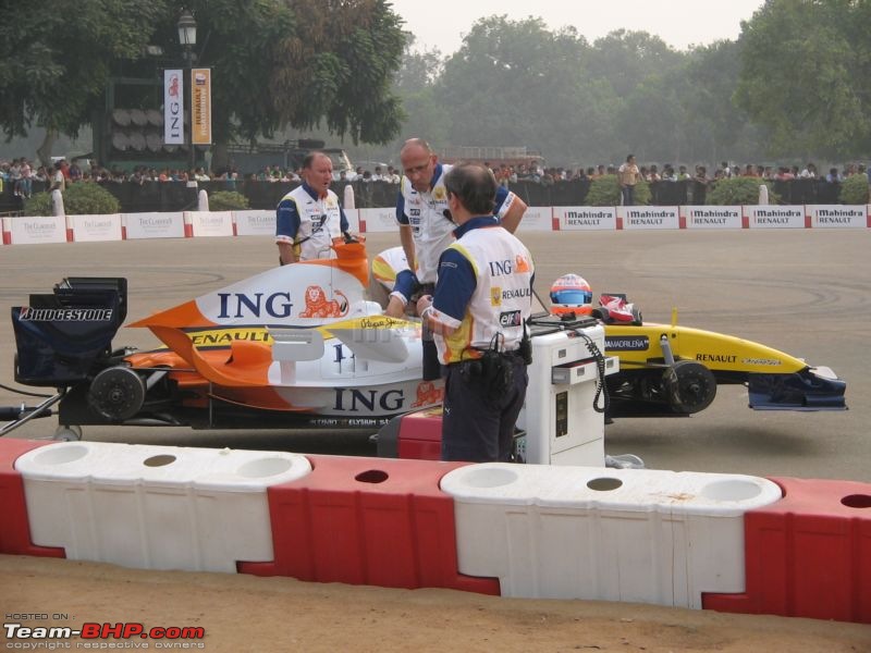 Pics & Videos : Renault F1 Road Show in Delhi-img_1364.jpg