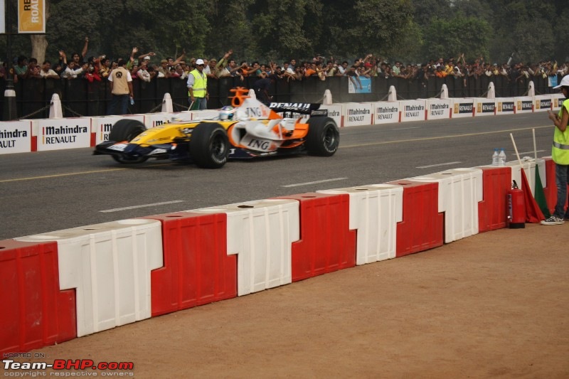 Pics & Videos : Renault F1 Road Show in Delhi-img_0614.jpg