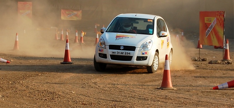 Maruti Suzuki Autocross at Autocar Performance Show. EDIT: Video, Pics & Report added-autocross-2011-mumbai-8.jpg
