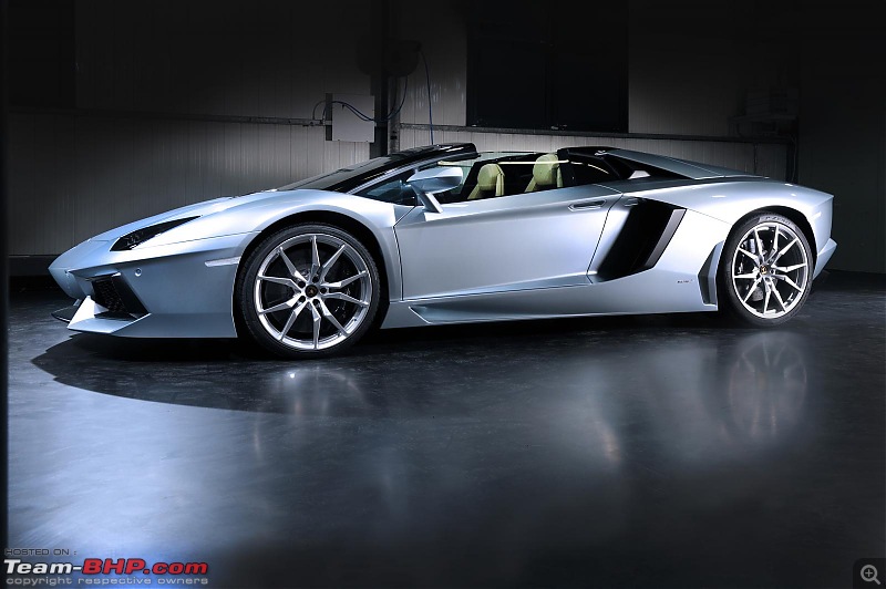 Lamborghini Aventador LP700 'Roadster' - Rendered!-1853554926209961399.jpg