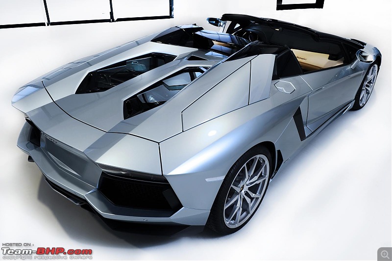 Lamborghini Aventador LP700 'Roadster' - Rendered!-14945242631230218191.jpg