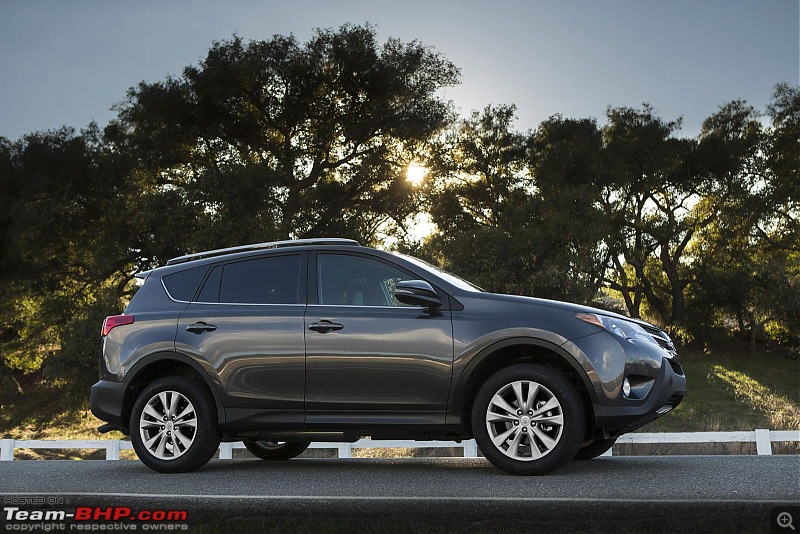 2013 Toyota RAV4 - Official Pics Leaked!-3584141081690418468.jpg