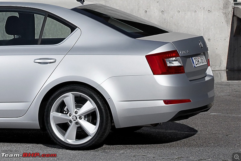 2013 MQB Skoda Octavia-2013skodaoctaviaiii82.jpg