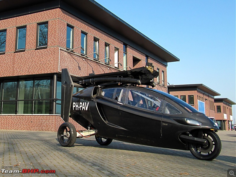 Terrafugia - the flying car-palvflyingcar.jpg