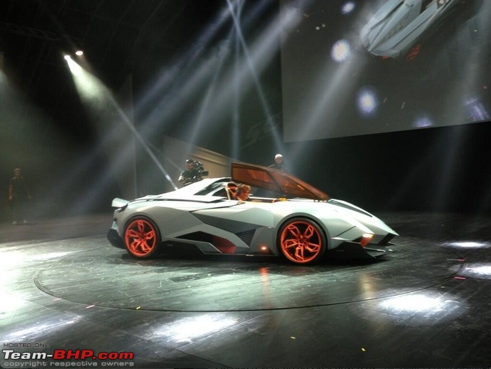 Lamborghini Egoista Concept - Revealed!-3.jpg