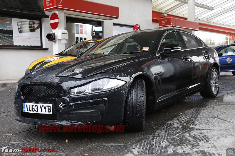 2nd-gen Jaguar XF test mules, spotted testing in Germany-0102016jaguarxfspyshots1.jpg