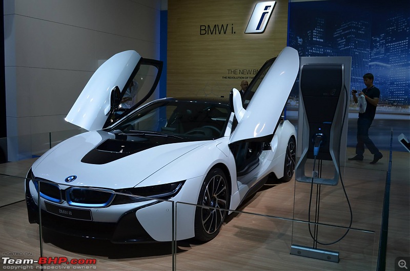 BMW confirms production of Vision EfficientDynamics i8 Hybrid Sports Car-1400736_703511149659302_300336506_o.jpg