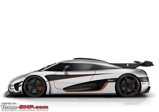 Koenigsegg's New 910-HP Agera! EDIT: 1,115 BHP Agera R on pg2-koenigsegg_one1_side_031620x438.jpg