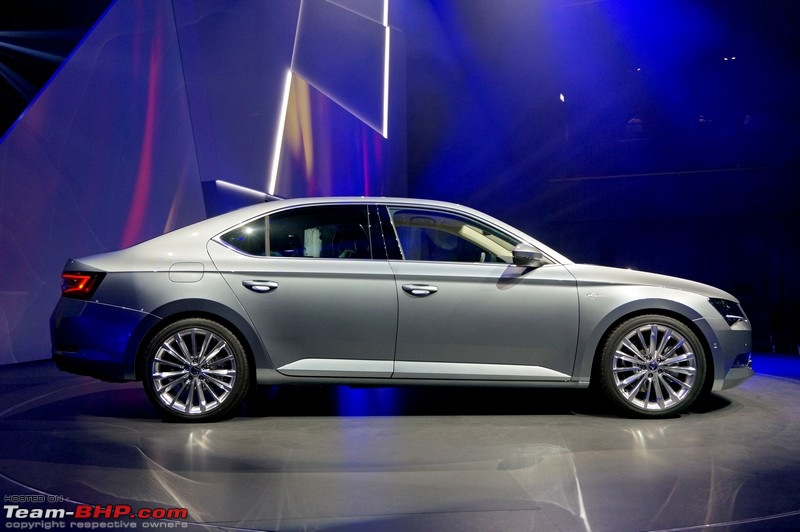 2015 Skoda Superb : Official Preview-07-dsc06913.jpg