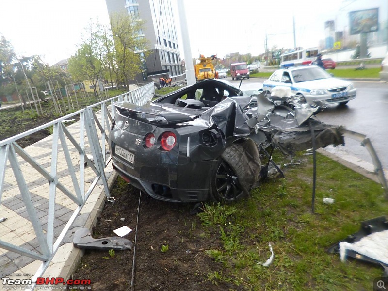 International Supercar Crashes-nissangtracc1.jpg